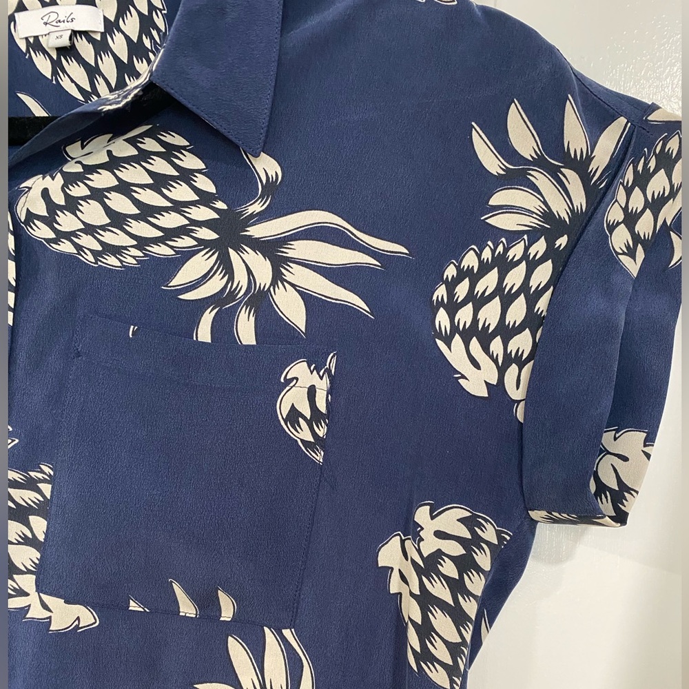 Rails Silk Whitney Pineapple Button Down Top Shirt - Picture 6 of 10